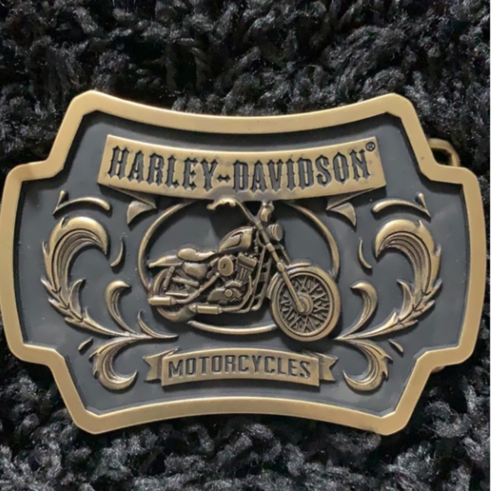 NEW Harley-Davidson gold county gal buckle